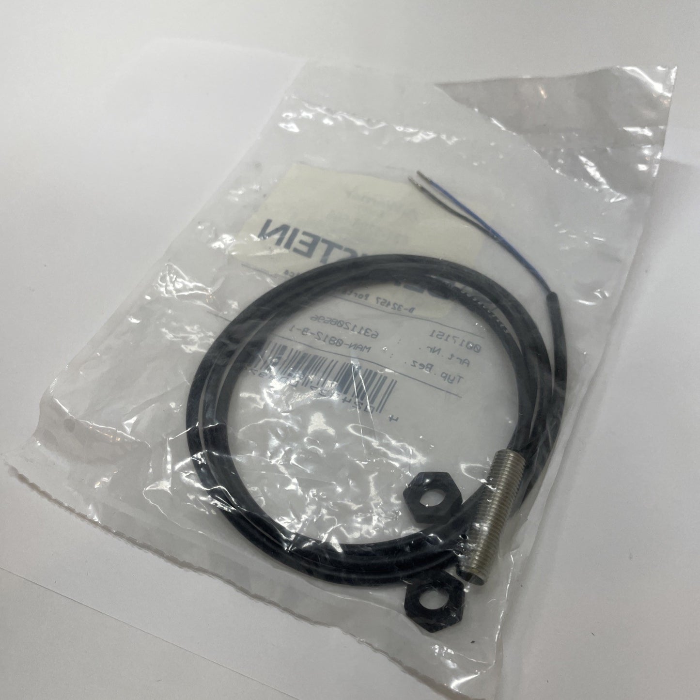 Warner Electric 631-1208-596 Magnetic Sensor M8 Barrel 0.6″ Range 250 VAC