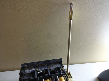 ALLEN BRADLEY 1494V-DS60 / DISCONNECT SWITCH WITH 1494V-FSR666 AND FUSES SER A