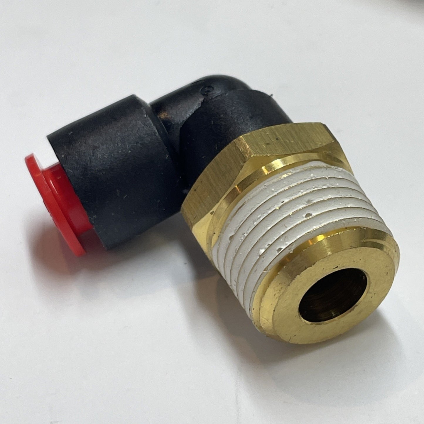 (LOT OF 39) SMC KQL11-37S One-Touch Male Elbow Fitting 3/8″ Rc (1/2″ NPT)