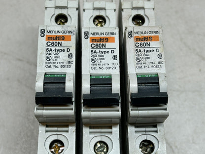 MERLIN GERIN 60123 MULTI 9 C60N 5A TYPE D 1 POLE 5 AMP CIRCUIT BREAKER LOT OF 3
