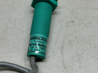 PEPPERL+FUCHS OBT100-18GK70-E0 / Y84490 / PHOTOELECTRIC SENSOR 10-30VDC 100MA