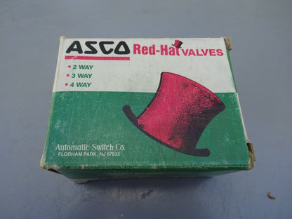 ASCO 8262091 / 110/50 120/60 VOLTS SOLENOID VALVE 1/8" / NEW WITH BOX