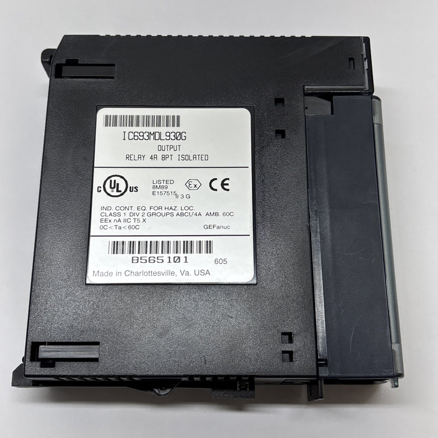 GE Fanuc IC693MDL930G Series 90-30 Isolated Relay Output Module 8PT 4A