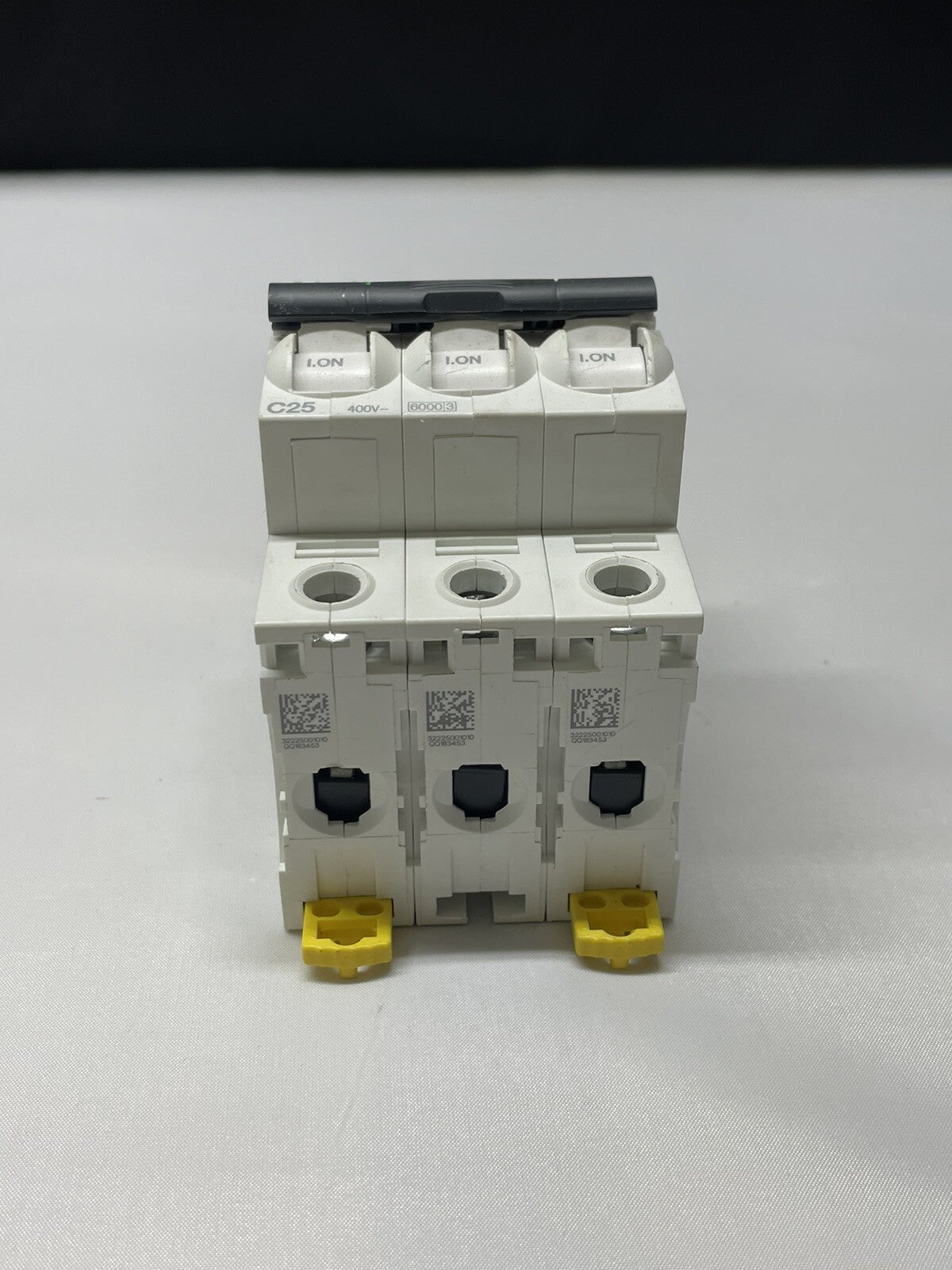 SND IC65N 3P C25A A9F18325 Breaker