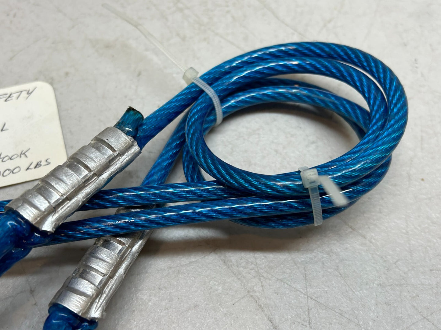 TRAILER SAFETY CABLE WITH WINCH HOOKS 3000 LBS 3/16 IN X 4 FT / NEW