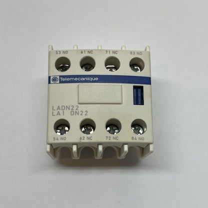 TELEMECANIQUE LADN22 U 10A 690V 4 POLE