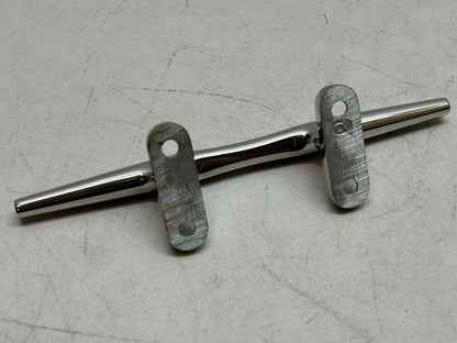 SEADOG 041608-1 OPEN BASE 8 INCH 8" CLEAT CAST 316 STAINLESS STEEL / NEW