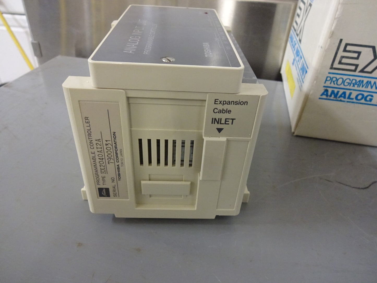 TOSHIBA EX2040AI2A / ANALOG INPUT UNIT / PROGRAMMABLE CONTROLLER / NEW