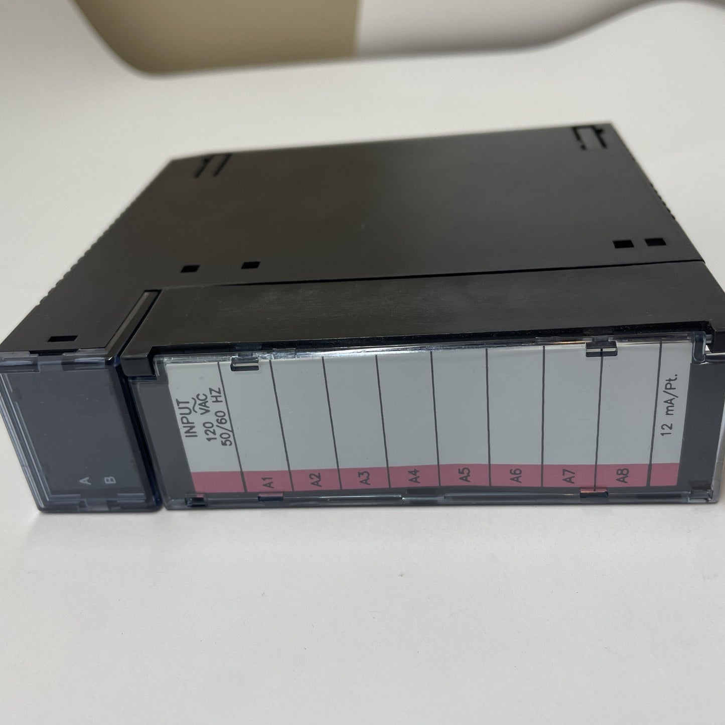 GE Fanuc IC693MDL230C 120 VAC 8-Point Isolated Input Module (Series 90-30)