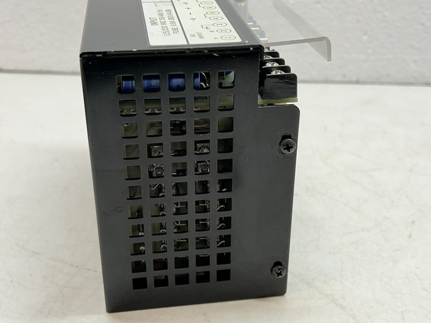 KEPCO PAT 21-1ER / PAT21-1 ER/ POWER SUPPLY INPUT 115/230VAC / OUTPUT 0-21V 0-1A