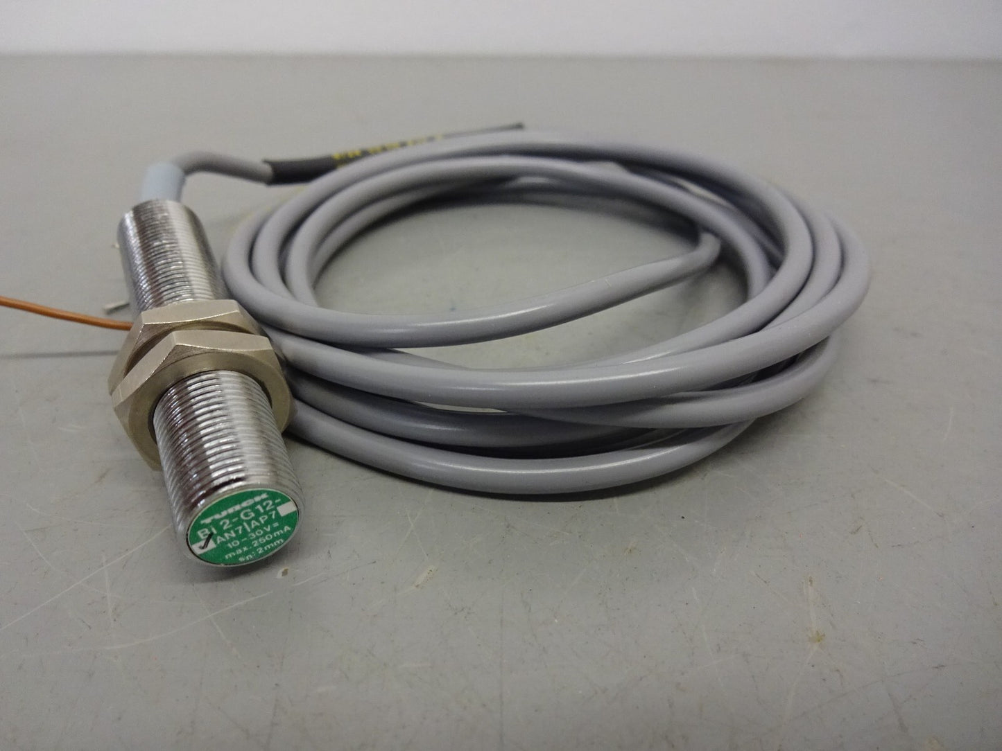 TURCK BI2-G12-AN7 / BI2-G12-AN7/AP7 / 10-30V 2MM RANGE PROXIMITY SENSOR / NEW