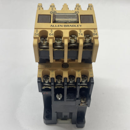 Allen-Bradley 700-F220A1 Contactor with 195-FA40 Contact Block
