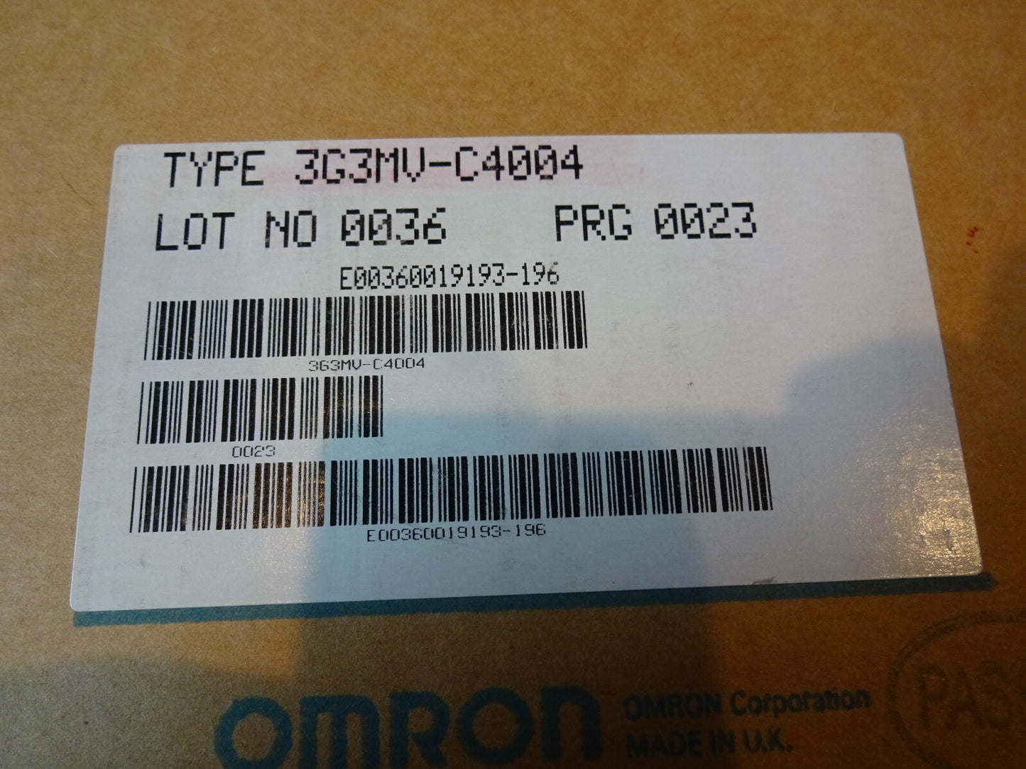 OMRON 3G3MV-C4004 / SYSDRIVE INVERTER 400V / 3PH / 0.55KW / NEW IN BOX