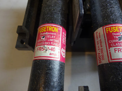 ALLEN BRADLEY 1494V-DS60 / DISCONNECT SWITCH WITH 1494V-FSR666 AND FUSES SER A