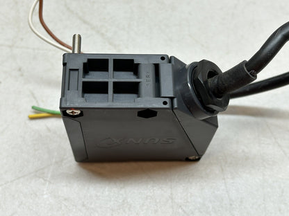 SUNX EQ-501 / PHOTOELECTRIC SENSOR 24-240AC 12-240DC / USED AS SAMPLE UNIT ONLY