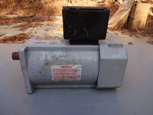 GTR BGFM15-007SG6A INDUCTION MOTOR / 4P 1/10 HP 230V 60HZ 0.62A 1640 RPM