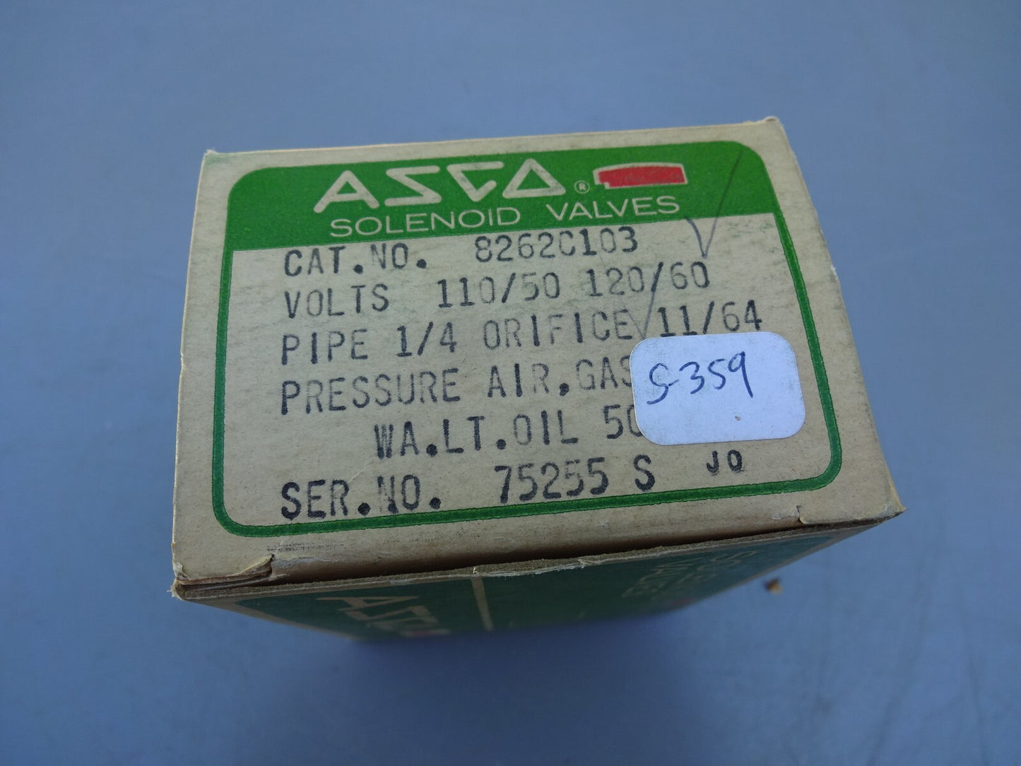 ASCO 8262C103 / 110/50 120/60 VOLTS SOLENOID VALVE  1/4"/ NEW WITH BOX