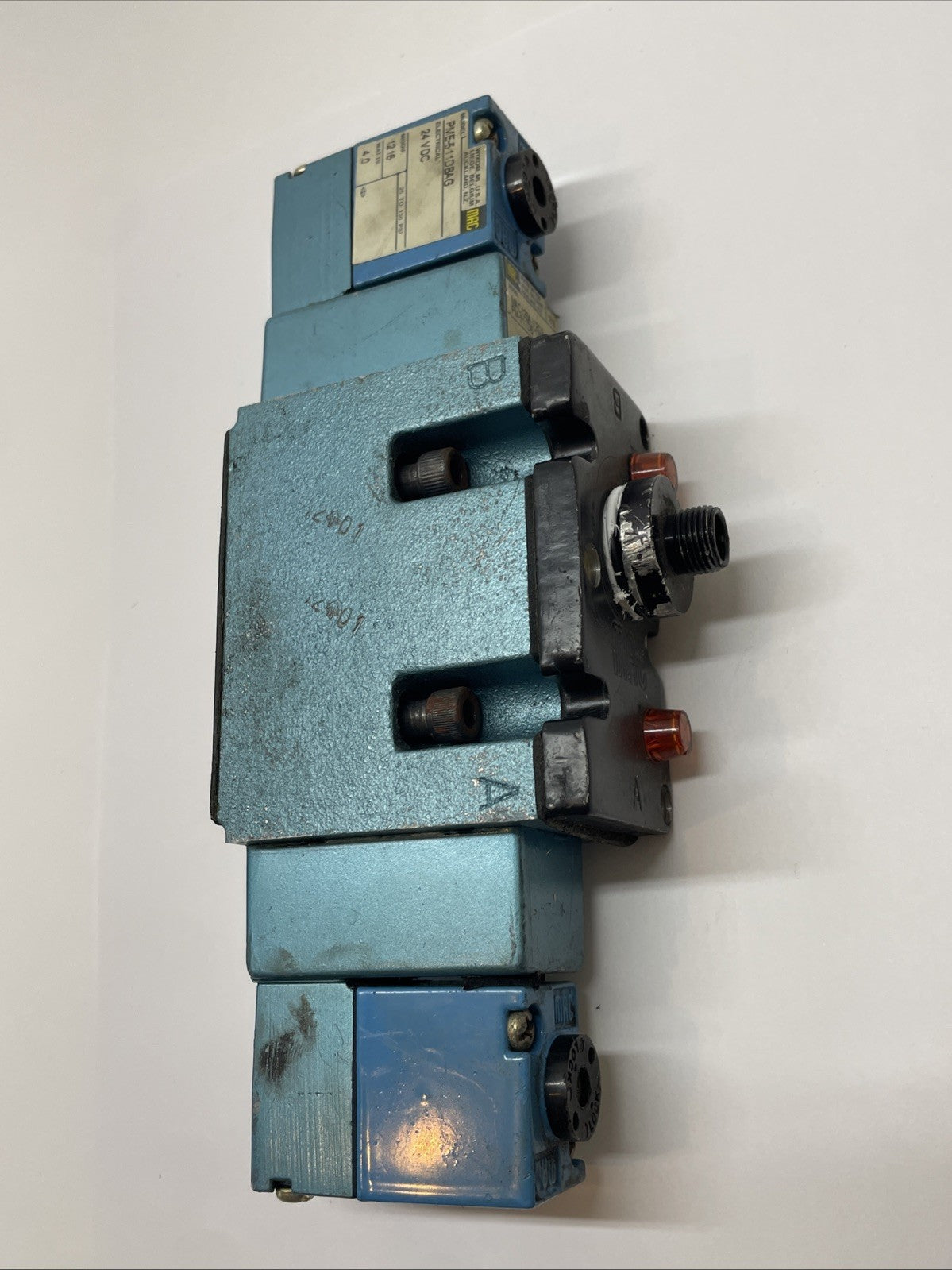 MAC VALVES MAC125A-V2G2-PM-511DB Solenoid Valve 24 VDC 5-Way