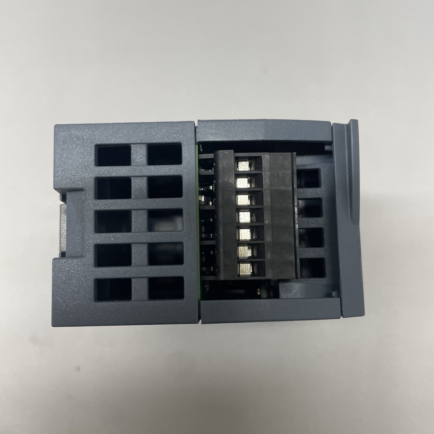 Siemens 6ES7222-1BF32-0XB0 6ES7 222-1BF32-0XB0 S71200 Digital output SM 1222