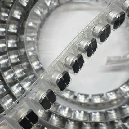 (LOT OF 965) Panasonic ECE-V1HA220P 22 50 V Aluminium Electrolytic SMD Capacitor