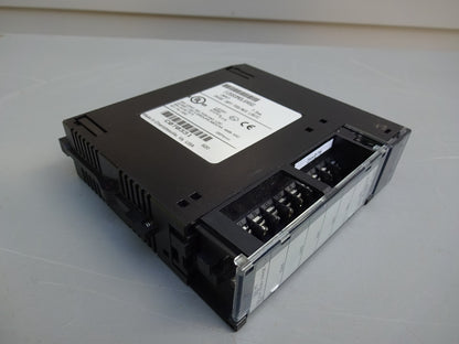 GE FANUC IC693MDL645G / IC693MDL645 INPUT MODULE 24VDC / 16PT / POS/NEG LOGIC