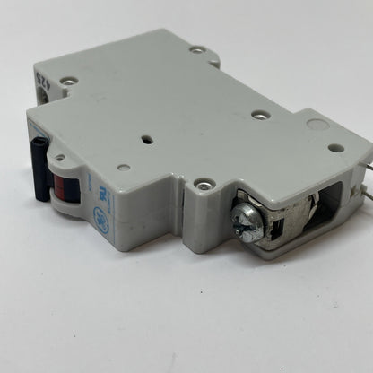 General Electric V37104 Single-Pole 4 Amp DIN-Rail Circuit Breaker V-LINE D4