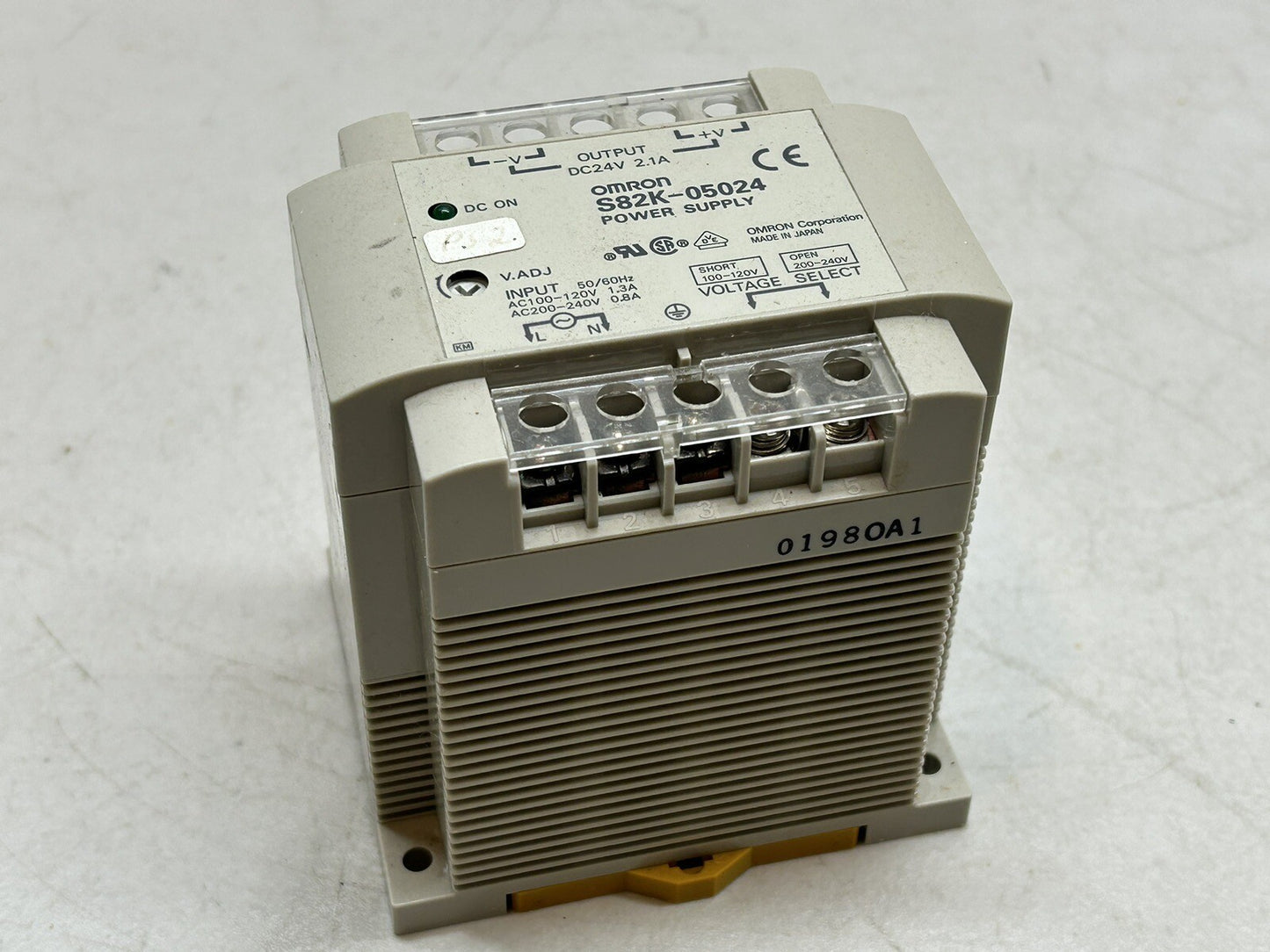 Omron S82K-05024 50W DIN Rail Switching Power Supply 24V 2.1A