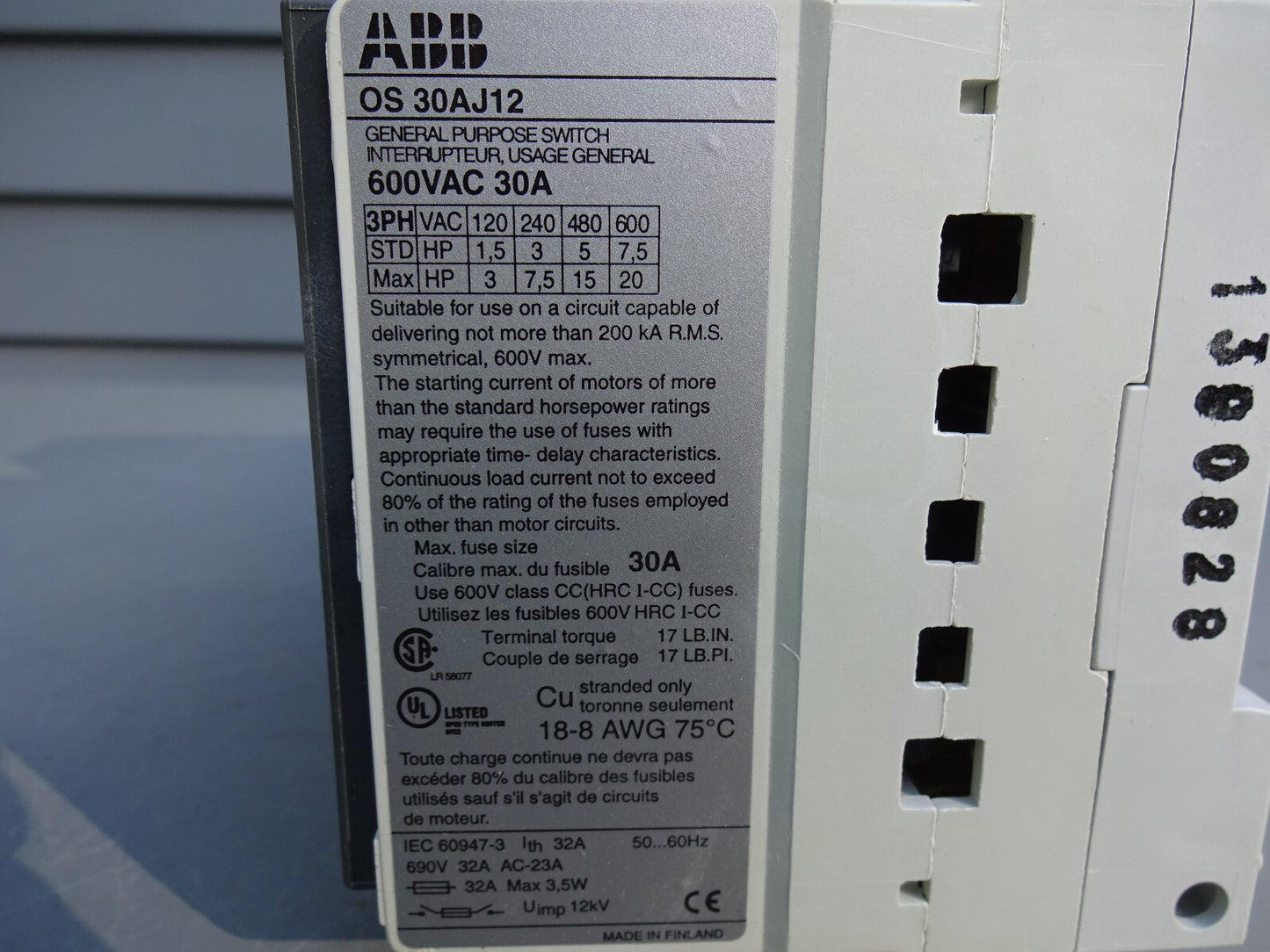 ABB 1SCA022548R9810 / 0S30AJ12 / 30AMP TYPE HRC FUSE SWITCH / NEW IN BOX