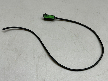 TAKEX UM-Z3S / EMBEDDED AMPLIFIER PHOTO SENSOR 12-24V