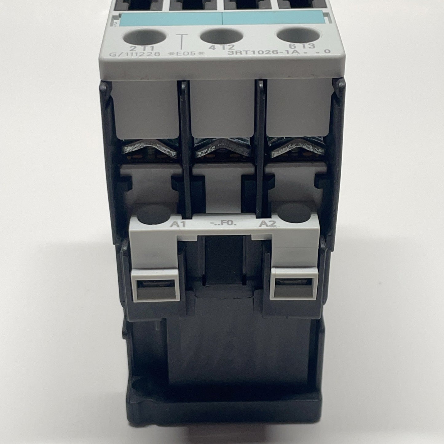 Siemens SIRIUS 3RT1026-1A 3-phase 3-pole Contactor 40A 690V 3ZX1012-0RT02-1AA1