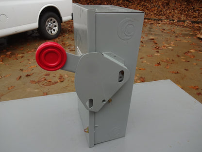 EATON DH221NGK / 30 AMP FUSIBLE SAFETY SWITCH W/ NEUTRAL 240 VAC 2 POLE / NEW