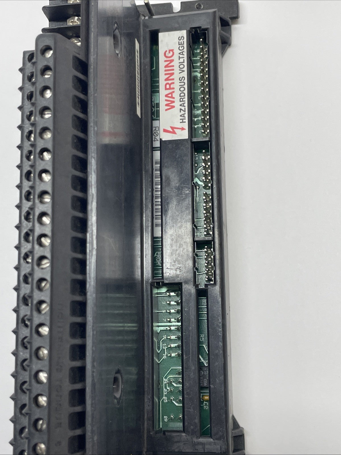 GE Fanuc IC660TBD025C Genius I/O Terminal Module 5-24 VDC 32 Sink