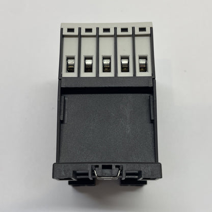 Eaton XTCE007B01 Contactor 3‑Pole 7A IEC Motor Control