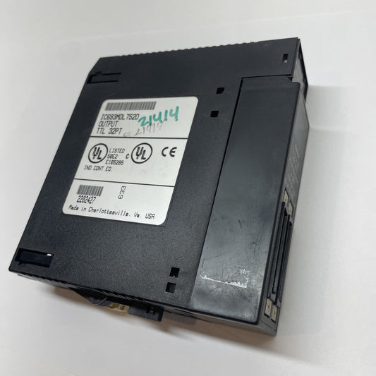 GE Fanuc IC693MDL752D 32-Point Output Module TTL / 12-24V (Series 90-30)