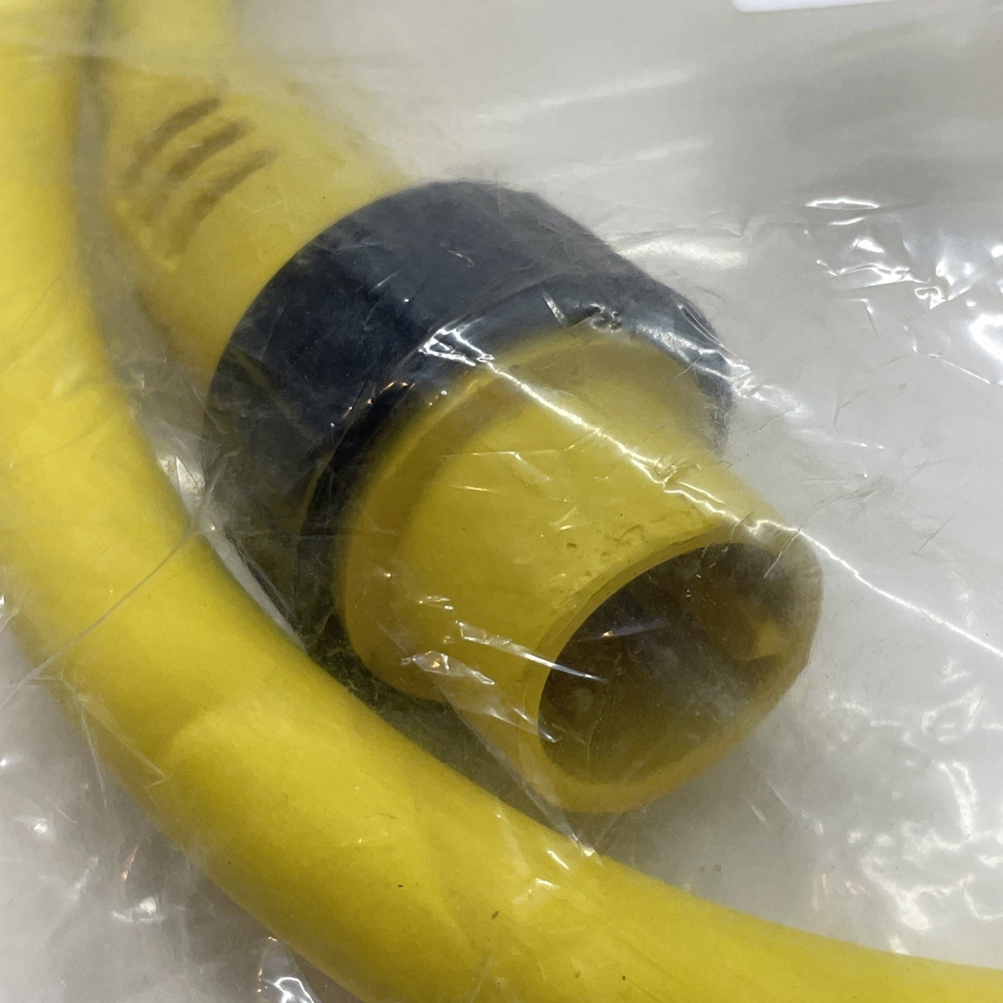 Molex/Brad Connectivity 1300000077 4P 3ft Quick Change Cordset 32650