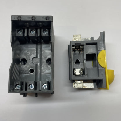 Bussmann 0PM-1038R 3-Pole Fuse Holder Module 600V 30A