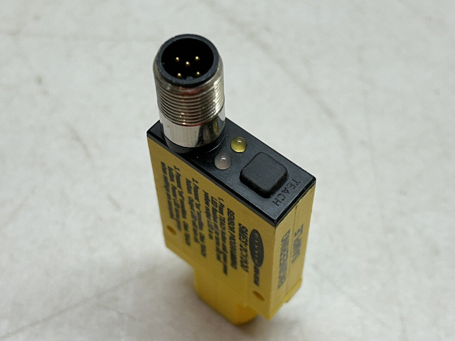 BANNER SME312CV2QD / 53705 MINI-BEAM SENSOR / USED AS SAMPLE ONLY