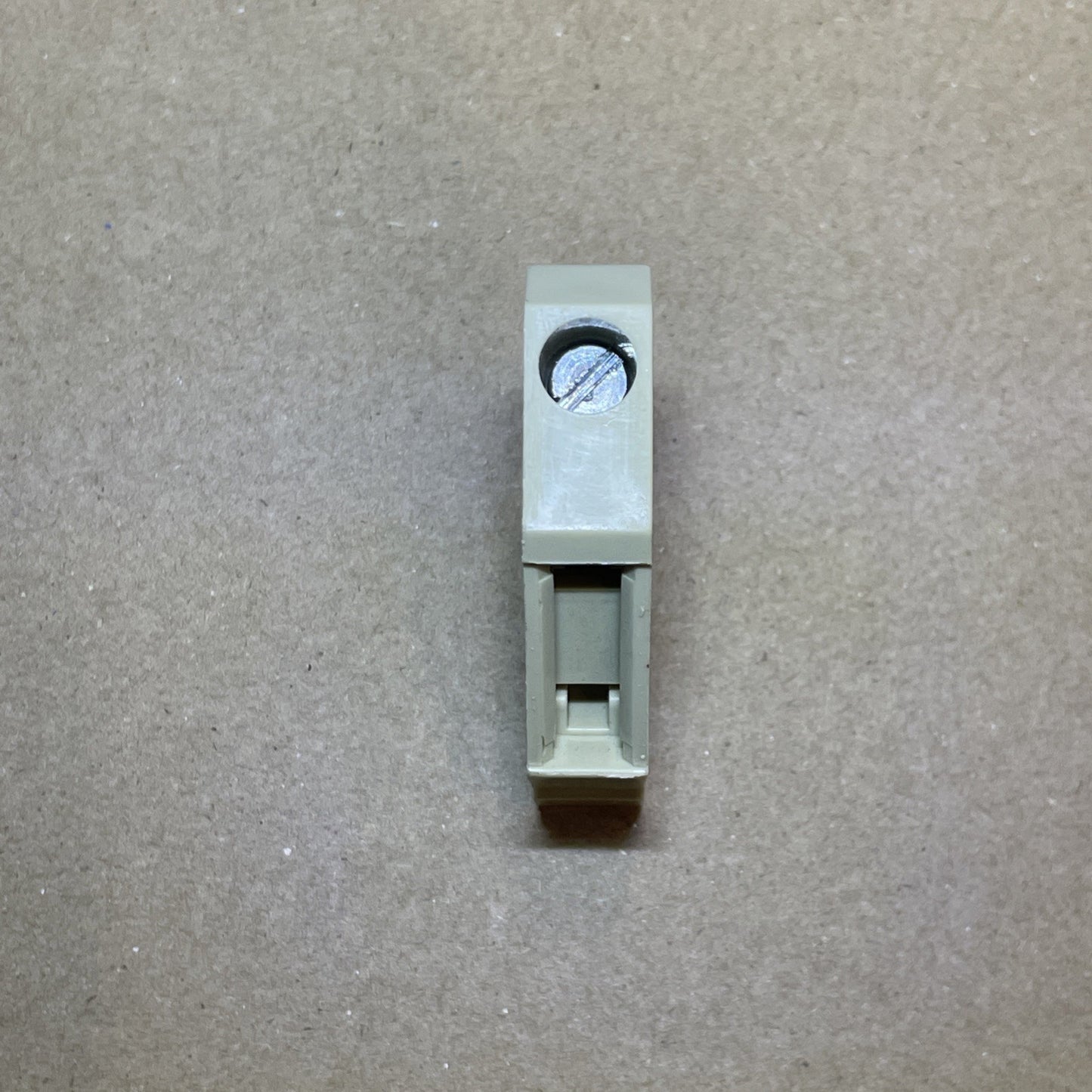 SIEMENS TERMINAL BLOCK END RETAINER 8WA1 808