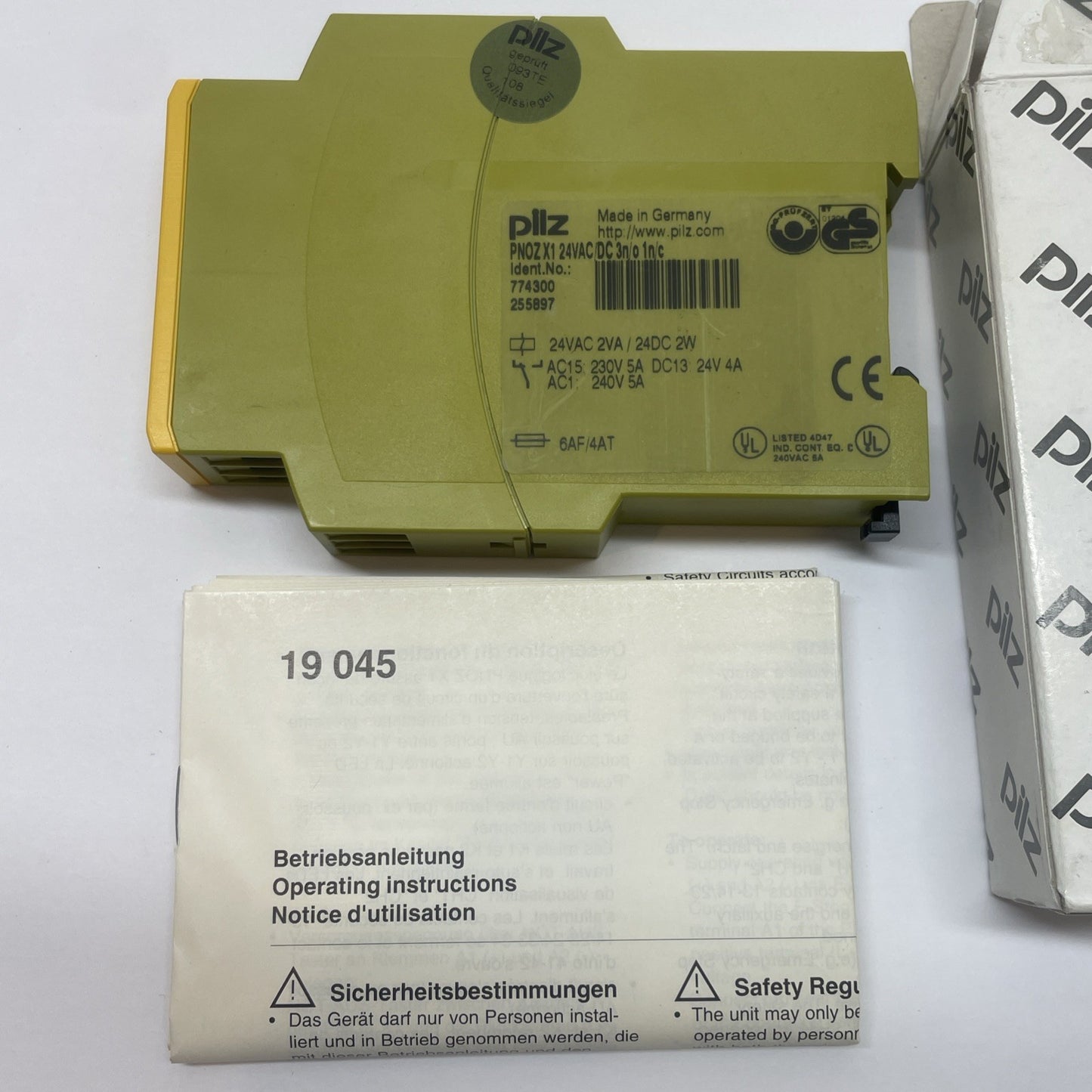 Pilz PNOZ X1 24VAC/DC 3N/O 1N/C Safety Relay 774300