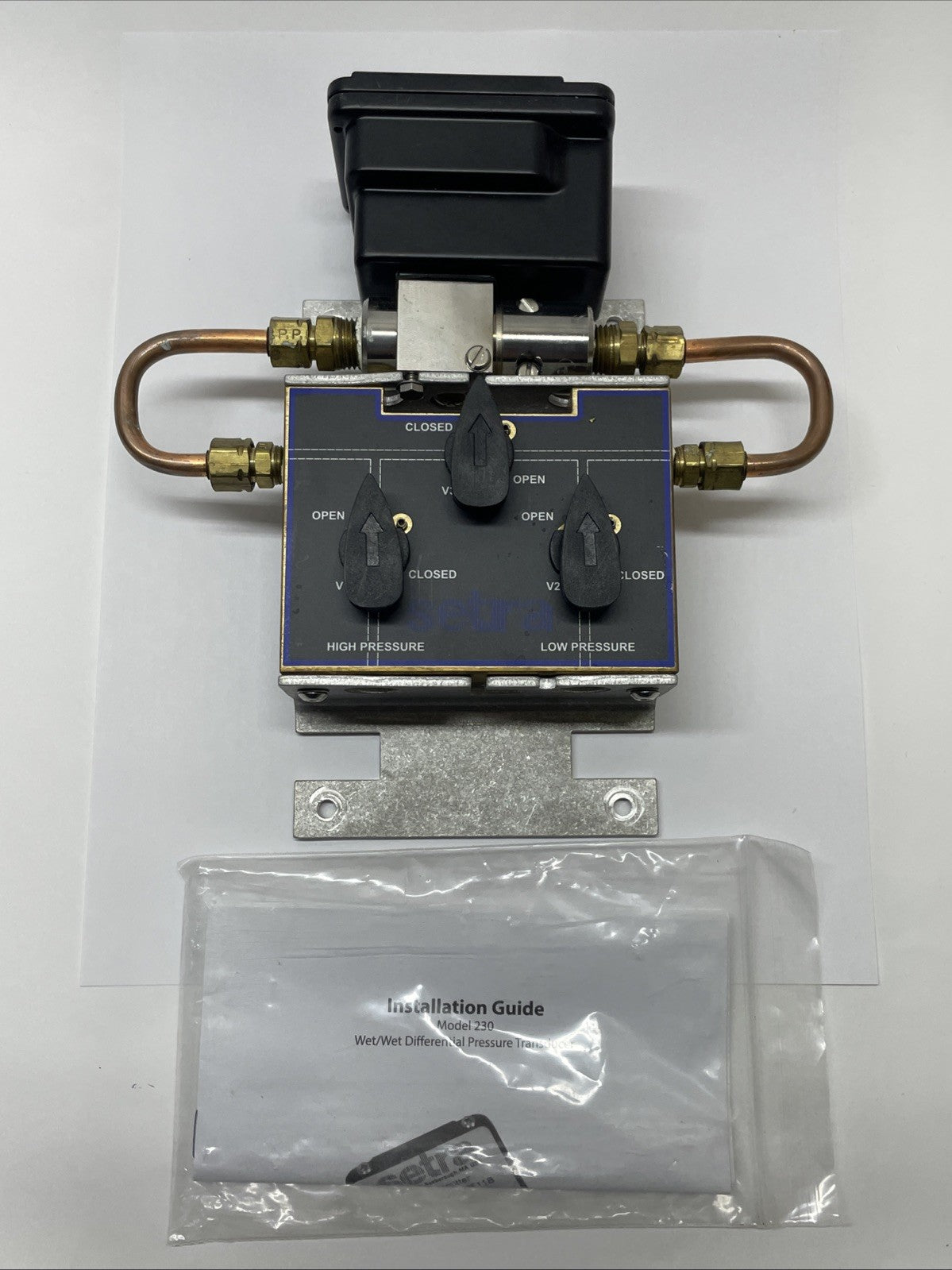 Setra 230 Series  2301100PD3V11BC  4-20 mA Pressure Transmitter 0-100 PSID