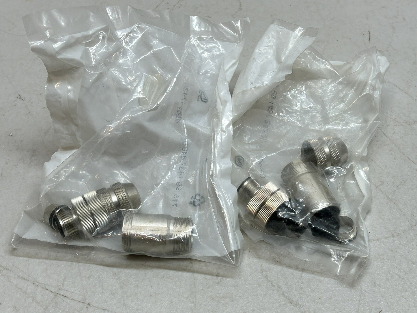 SIEMENS 715-99-1437-840-05 MALE M12 CONNECTOR CABLE OUTLET 6-8MM / LOT OF 2 NEW