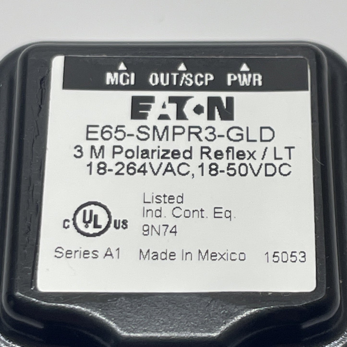 Eaton E65-SMPR3-GLD Photoelectric Sensor Polarized Retroreflective 3M Range