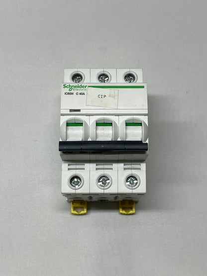 1PC A9F18340 circuit breaker 3P C40A