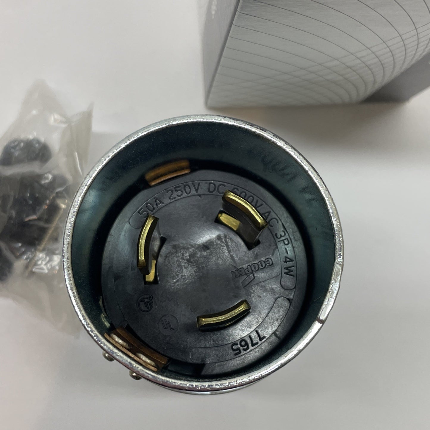 Cooper 7765 50A 600 VAC/250 VDC 3P-4W Armored Locking Plug Hart-Lock