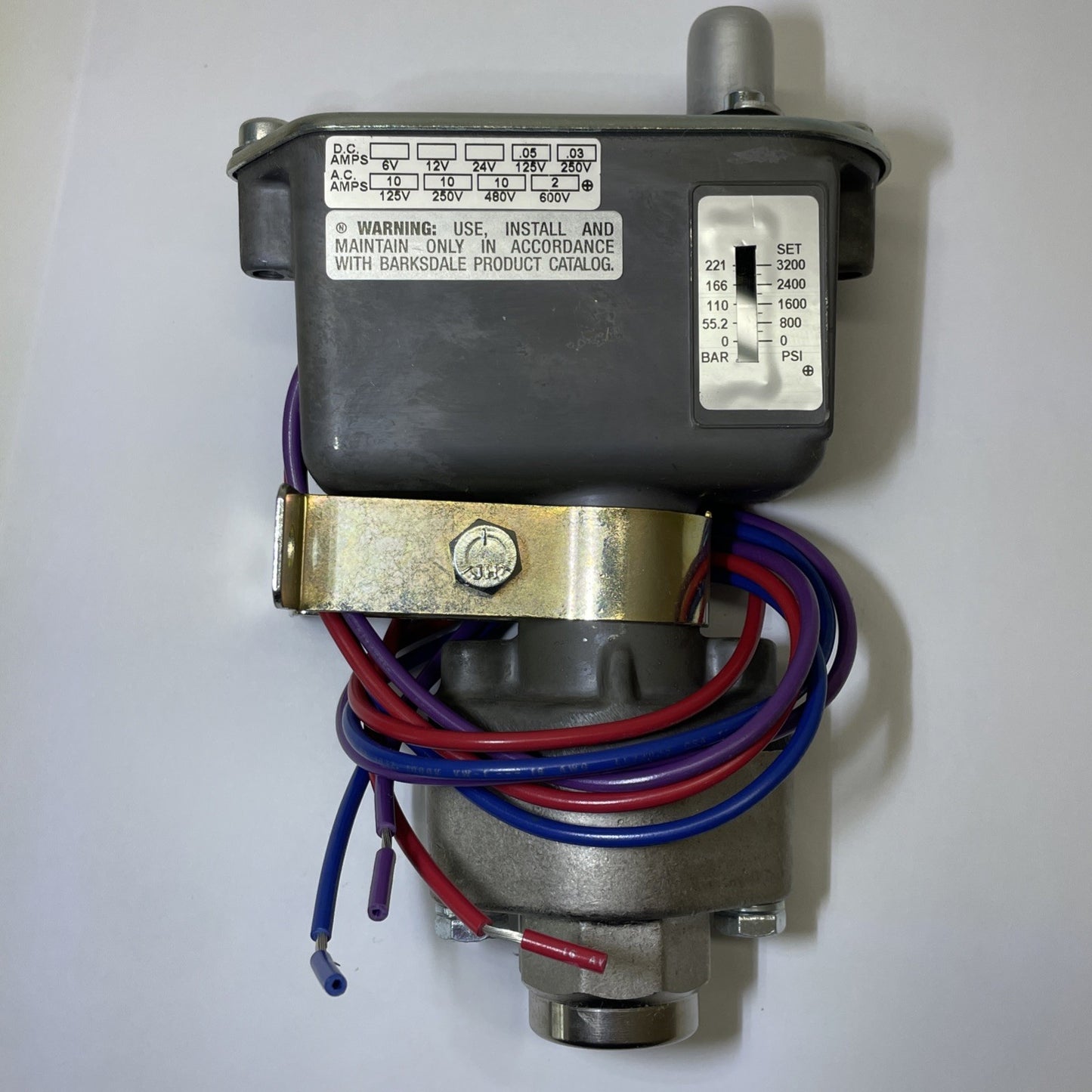 Barksdale C9612-3 Sealed Piston Pressure Switch 250-3000 PSI SPDT