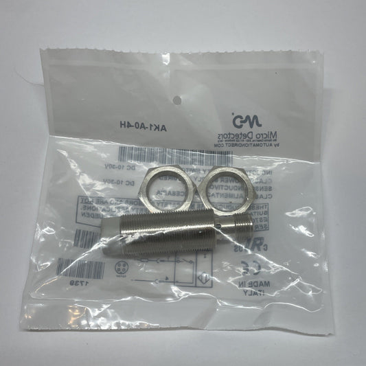 MD MICRO DETECTORS Inductive Proximity Switch AK1-A0-4H  DC 10-30V (NEW)