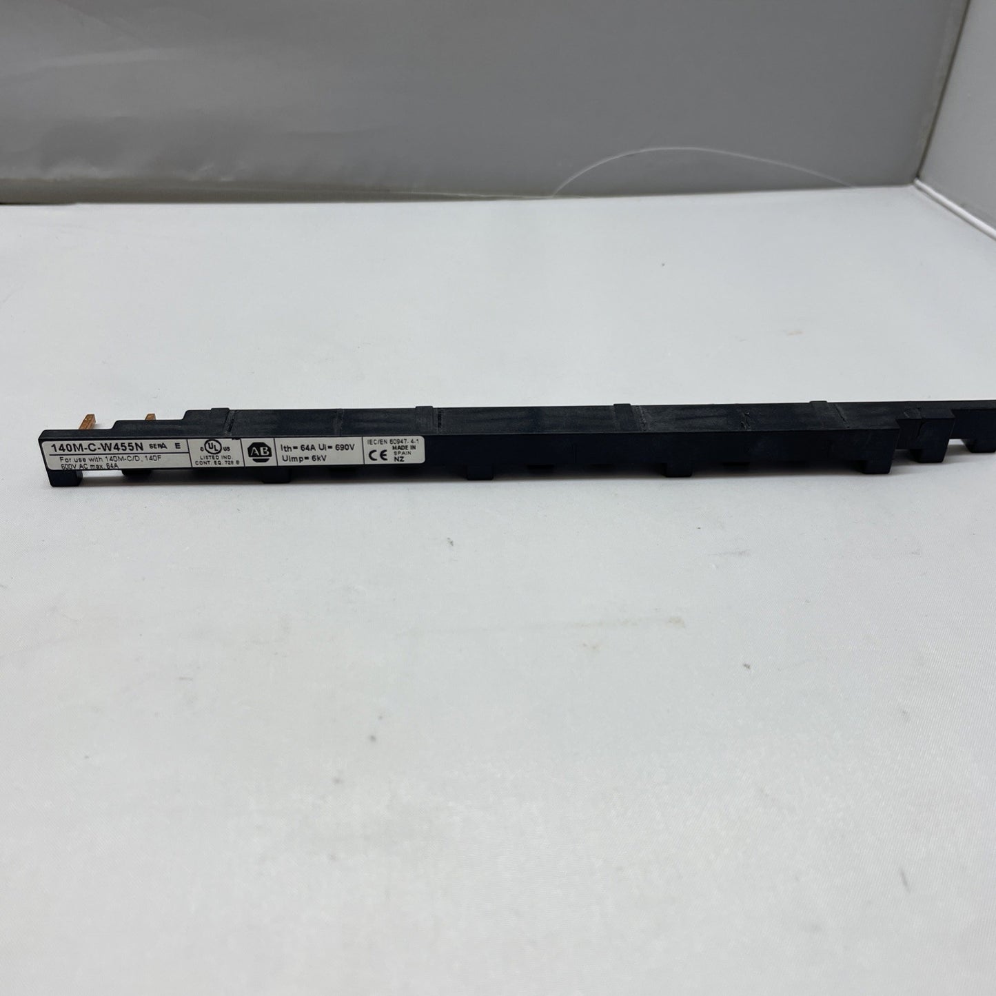 ALLEN-BRADLEY 140M-C-W455N COMPACT BUS BAR USE W/ 140M-C/D