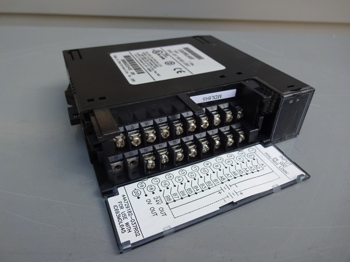 GE FANUC IC693MDL645F 24V / 16PT POS/NEG LOGIC INPUT MODULE 90-30 IC693MDL645