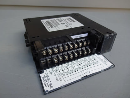 GE FANUC IC693MDL645F 24V / 16PT POS/NEG LOGIC INPUT MODULE 90-30 IC693MDL645