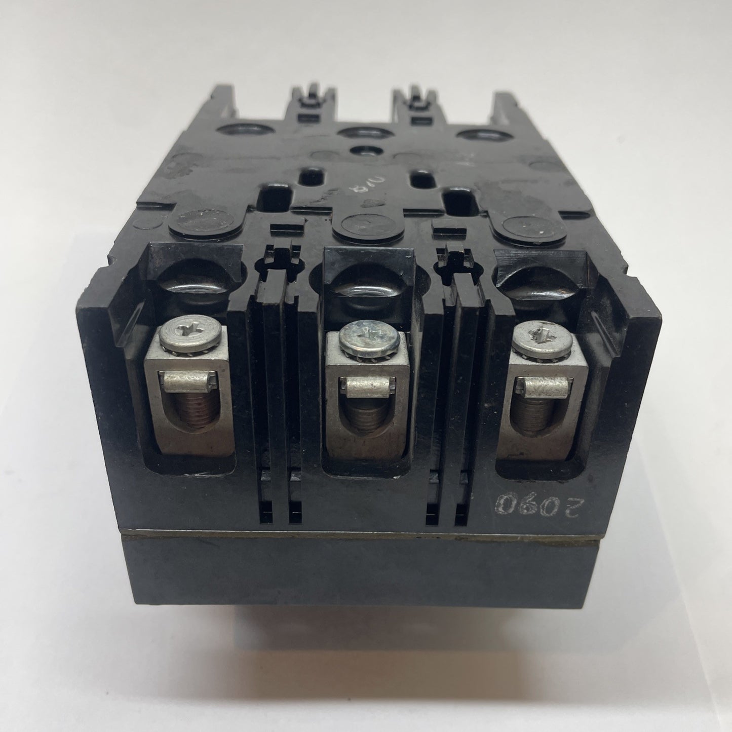 General Electric TEB132090 3-POLE 90A 240V Molded Case Circuit Breaker